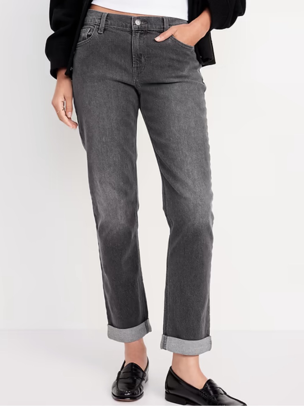 Old Navy Women's WOW Boyfriend Mid-rise Straight-Leg Jeans in Charcoal Gray